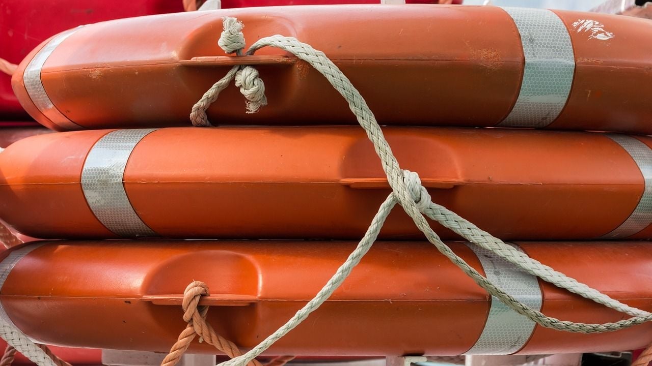 pile of life buoys