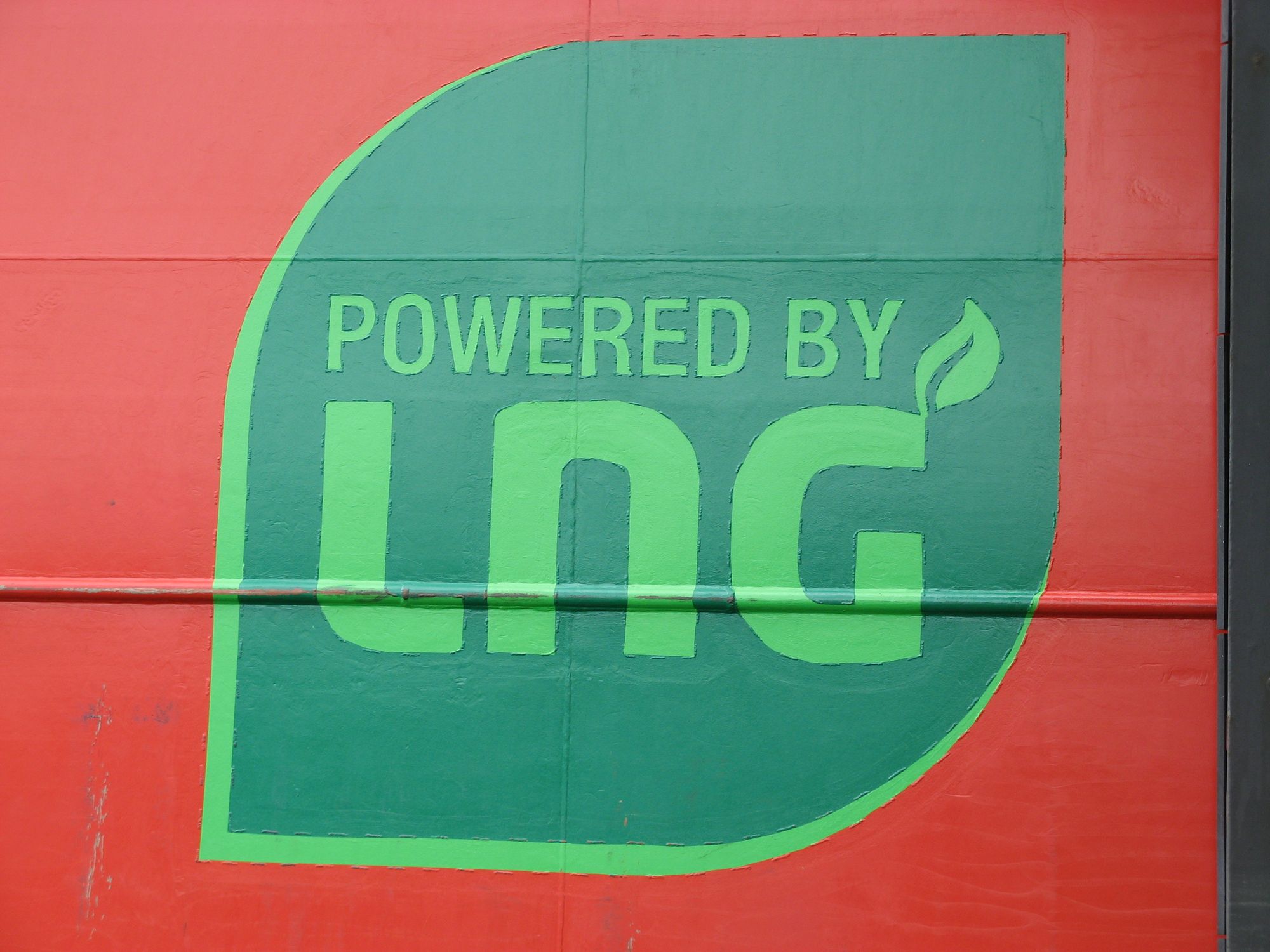 LNG logo on side of ship