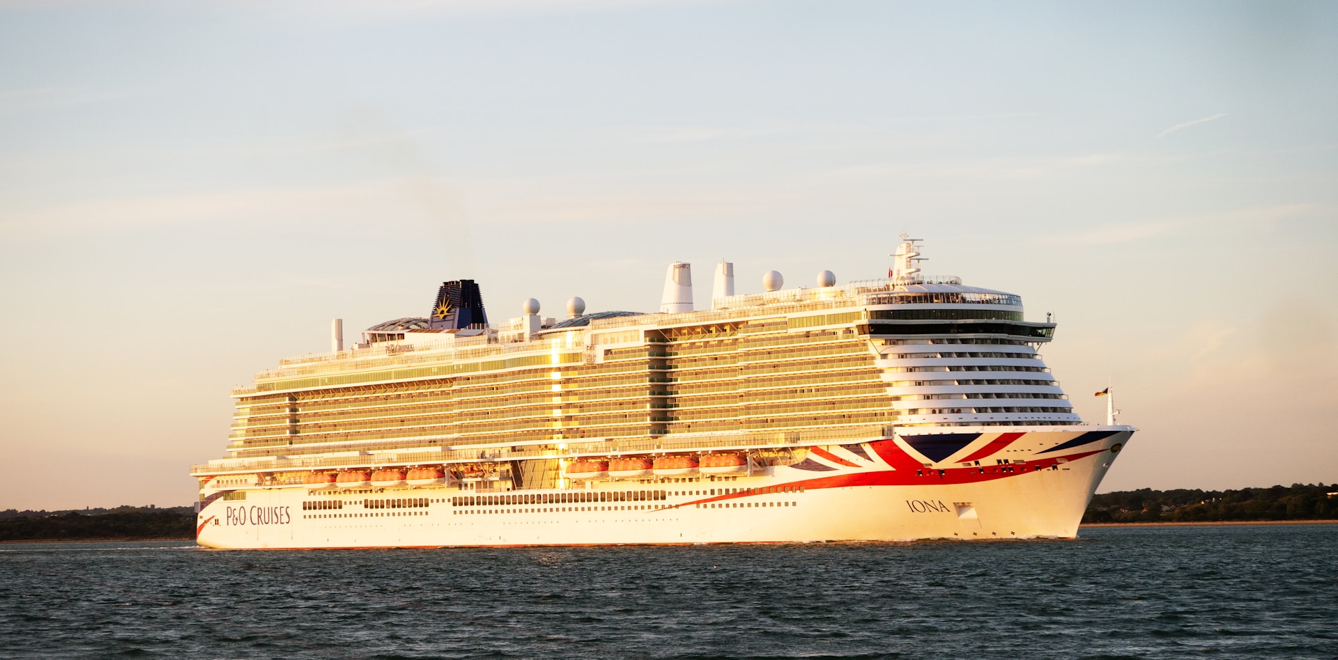 The P&O Iona cruise ship