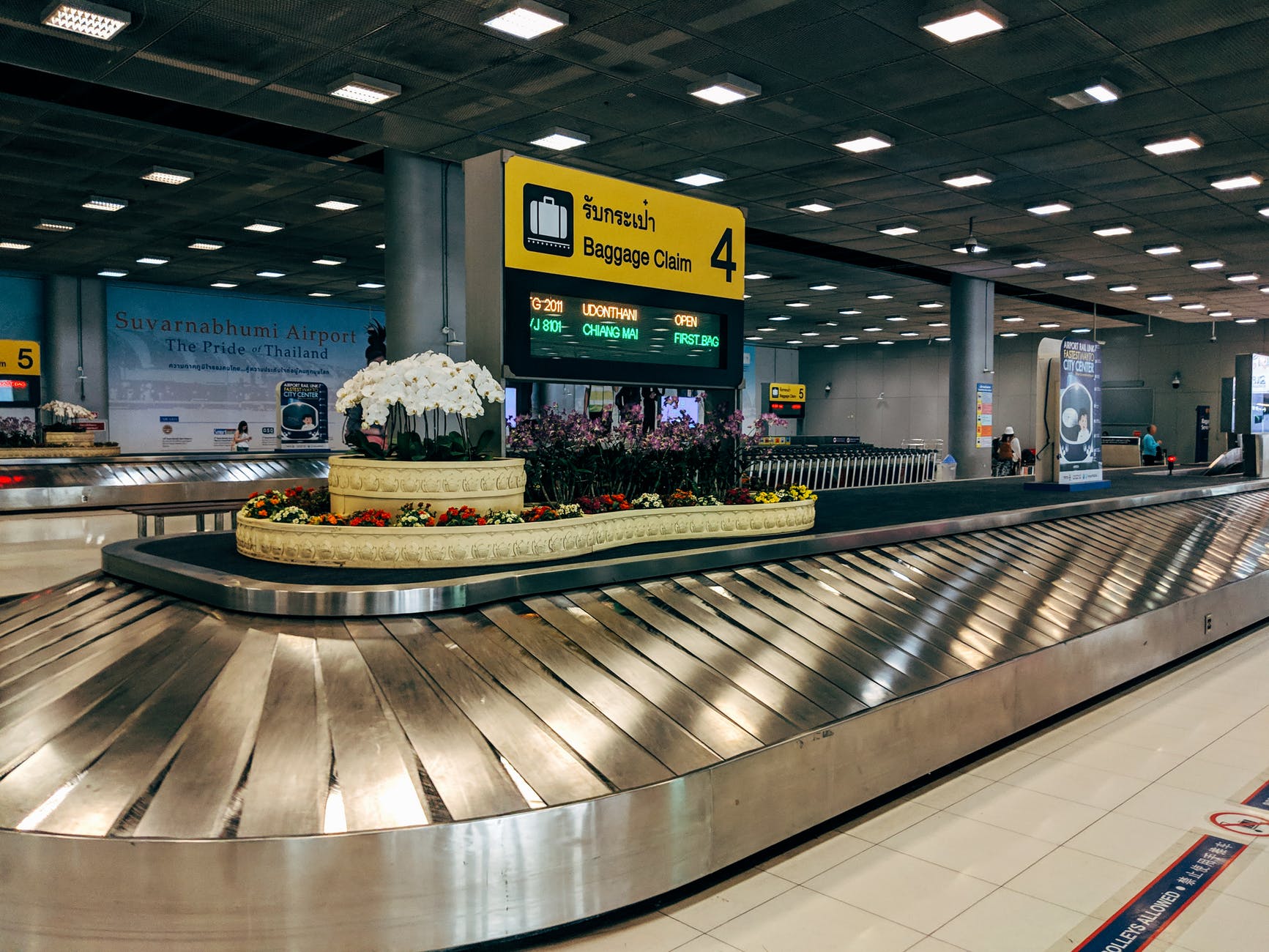 luggage carousel at airport