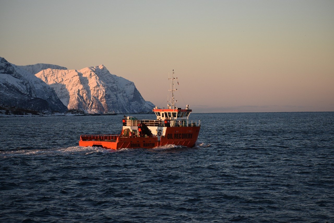 a cable laying ship