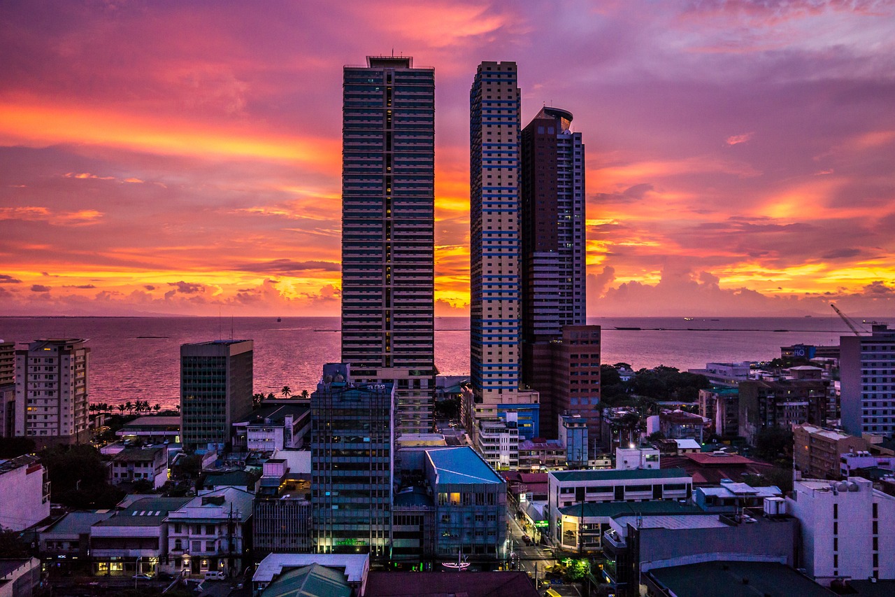 Manila Bay at sunset