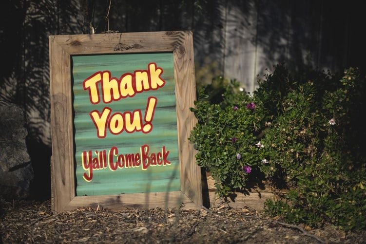 sign saying 'thank you'