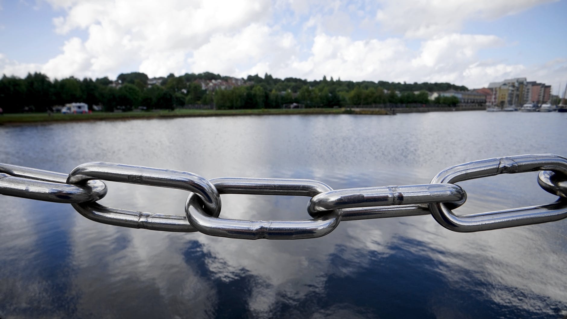 chain links in front of water