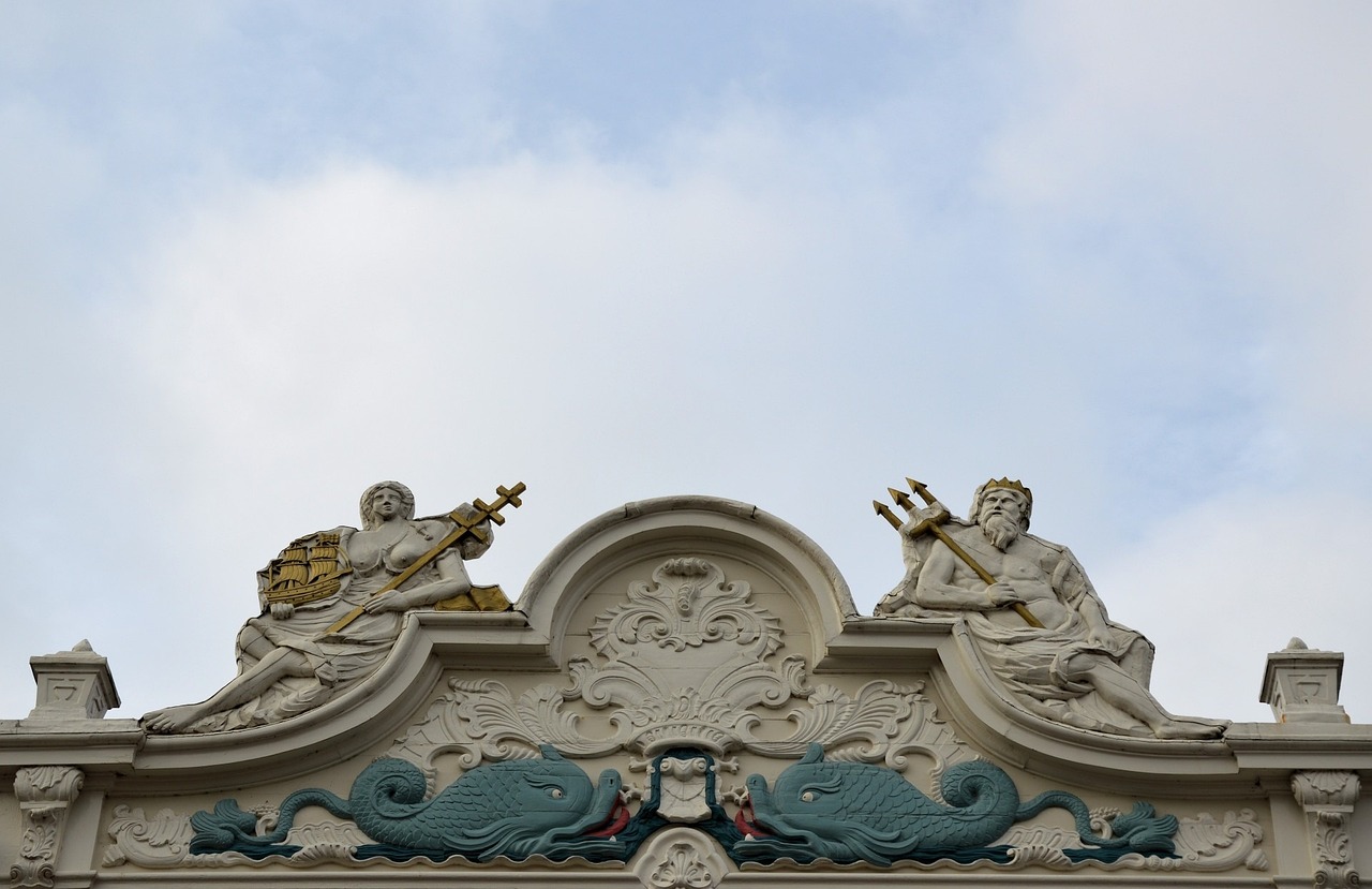 stone carving of Neptune and Amphitrite 