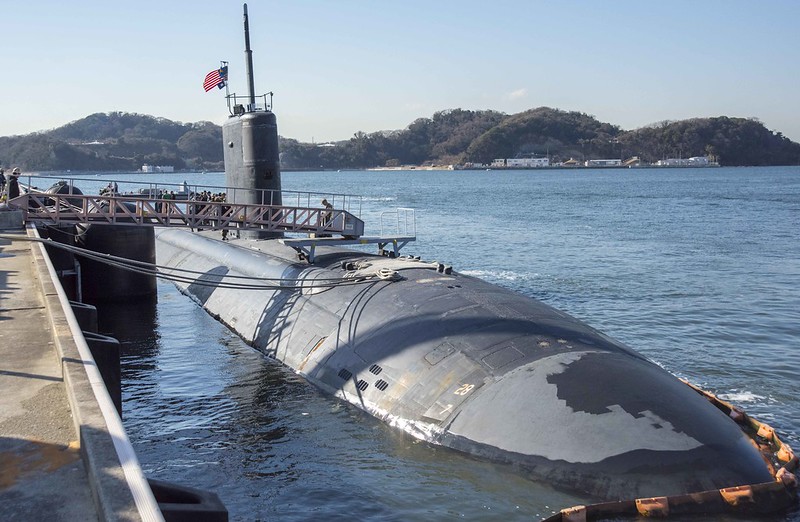 US navy submarine